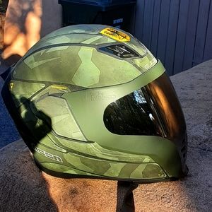 COPY - ICON Battlescar motorcycle helmet